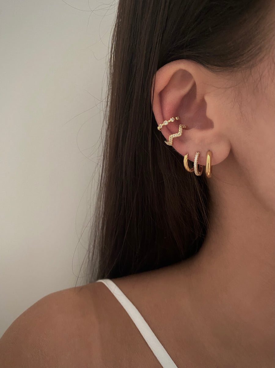 Ear cuffs with zirconias