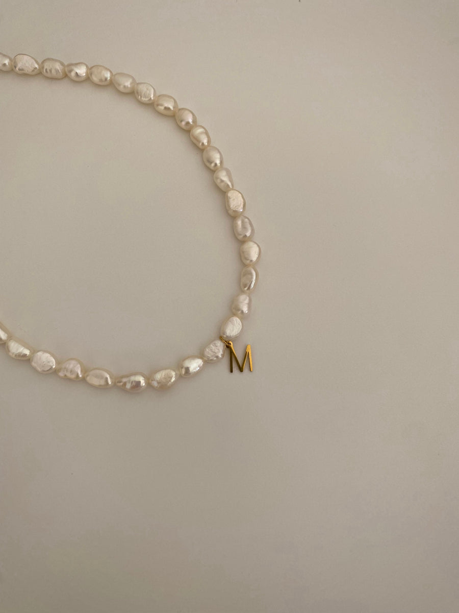 ID pearl necklace & Sea