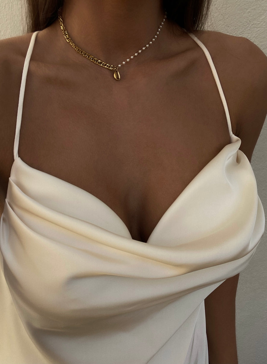 Hina necklace